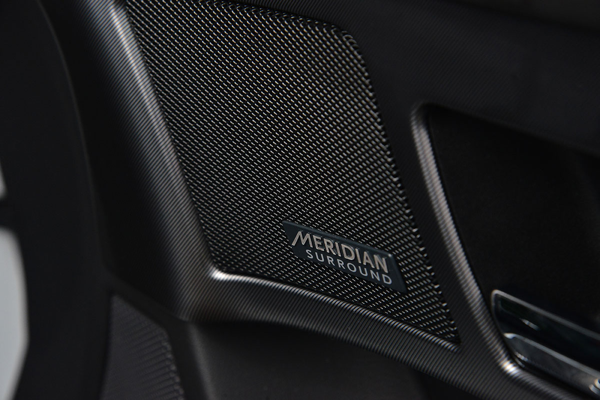 Jaguar XFR-S speaker
