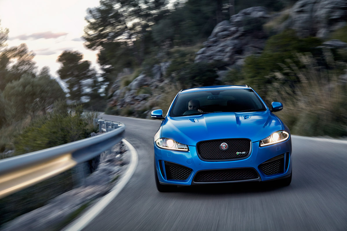 Jaguar XFR-S Sportbrake front