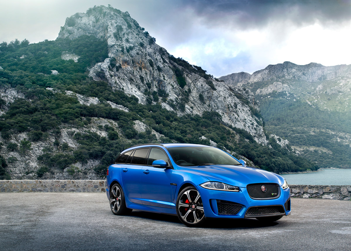Jaguar XFR-S Sportbrake front static