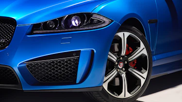 Jaguar XFR-S Sportbrake intake