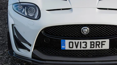 Jaguar XKR-S GT coupe grille