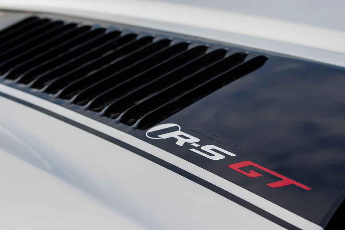 Jaguar XKR-S GT coupe vents