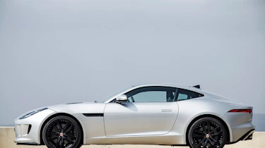 Jagaur F-Type Coupe 2014 pan