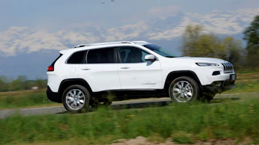 Jeep Cherokee diesel 2014 pan