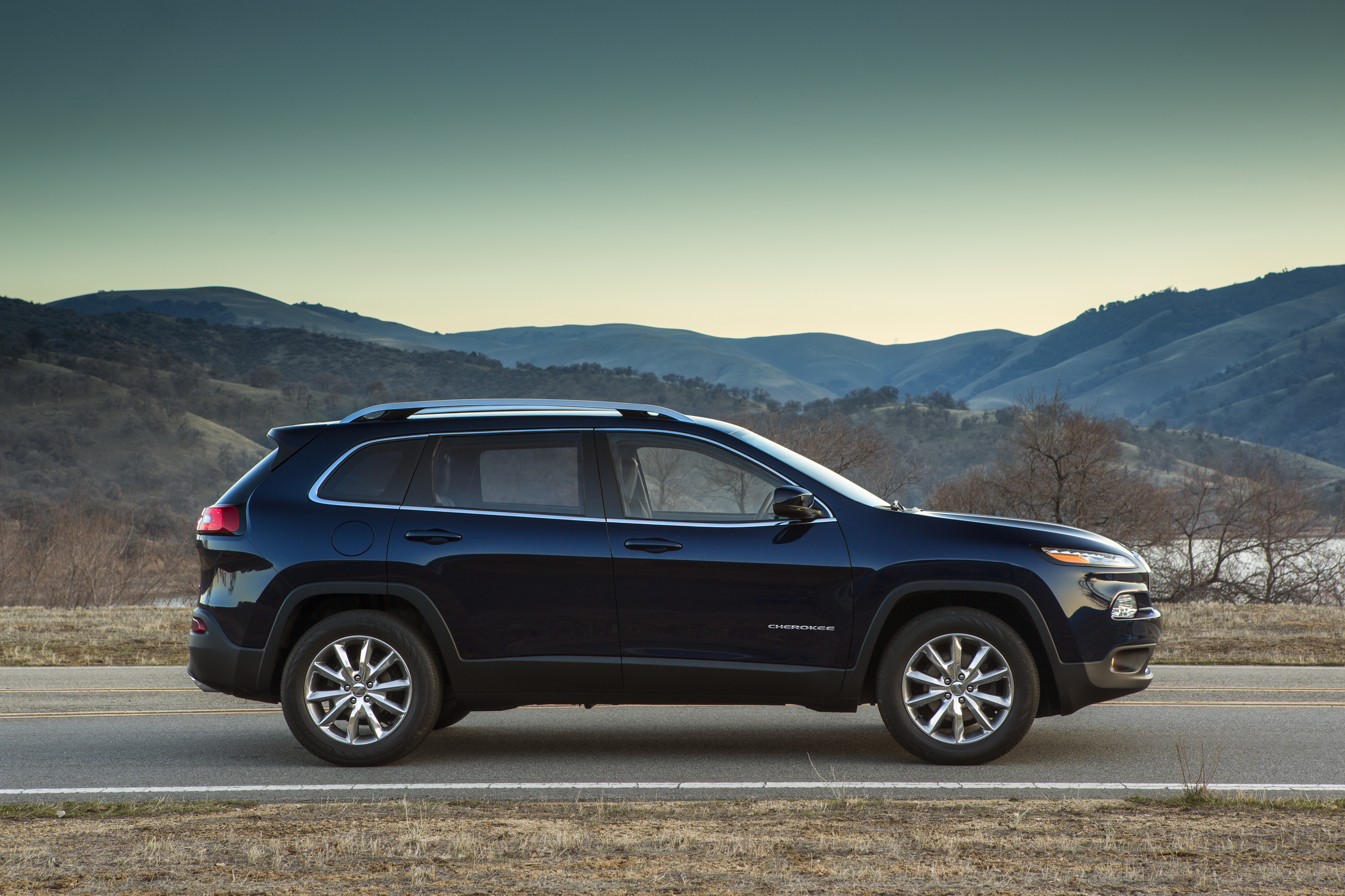 Jeep Cherokee panning