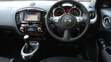 Nissan Juke interior view