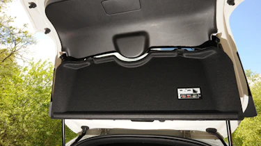 Nisan Juke Nismo boot door