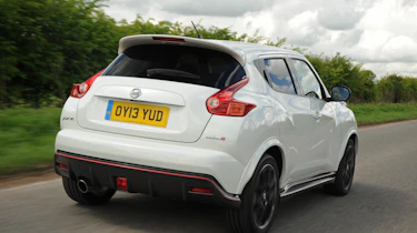Nisan Juke Nismo rear tracking