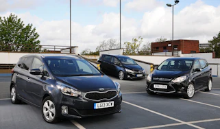 Kia Carens vs rivals