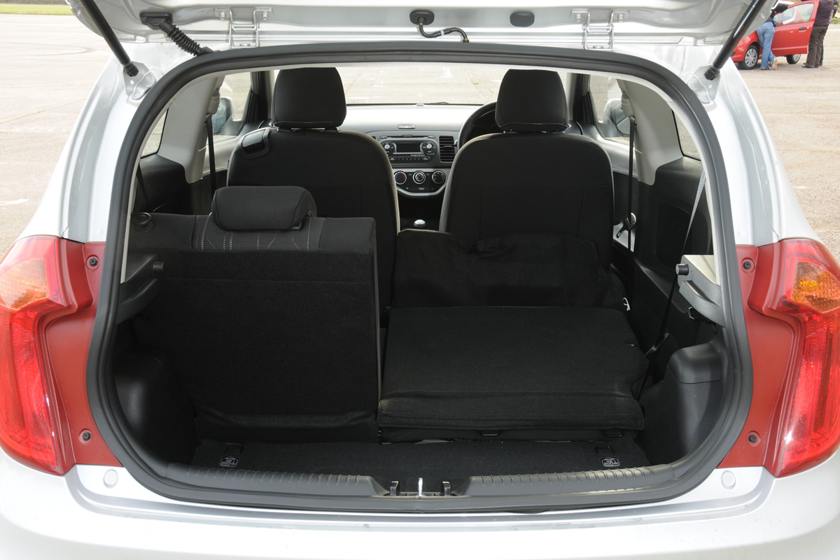 Kia Picanto 1 1.0 boot