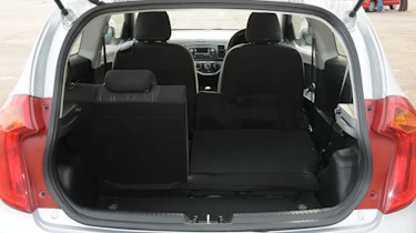 Kia Picanto 1 1.0 boot
