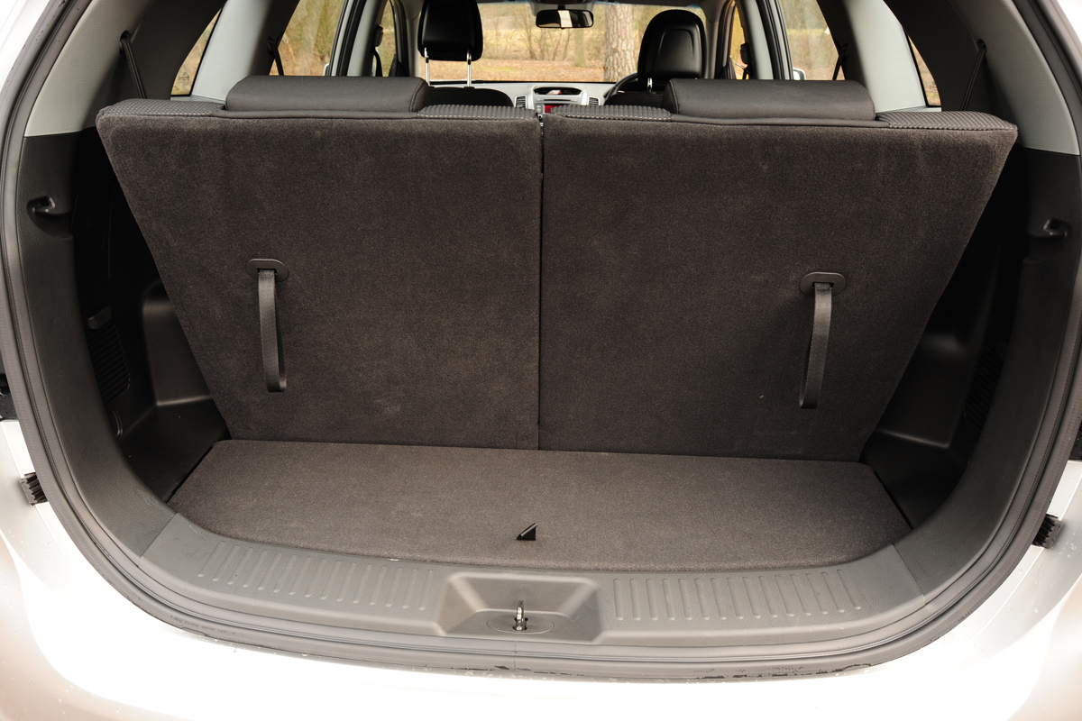 Kia Sorento 2.2 CRDi KX-2 boot