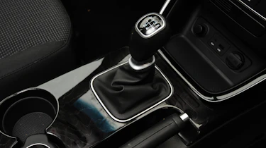 Kia Sorento 2.2 CRDi KX-2 gearlever