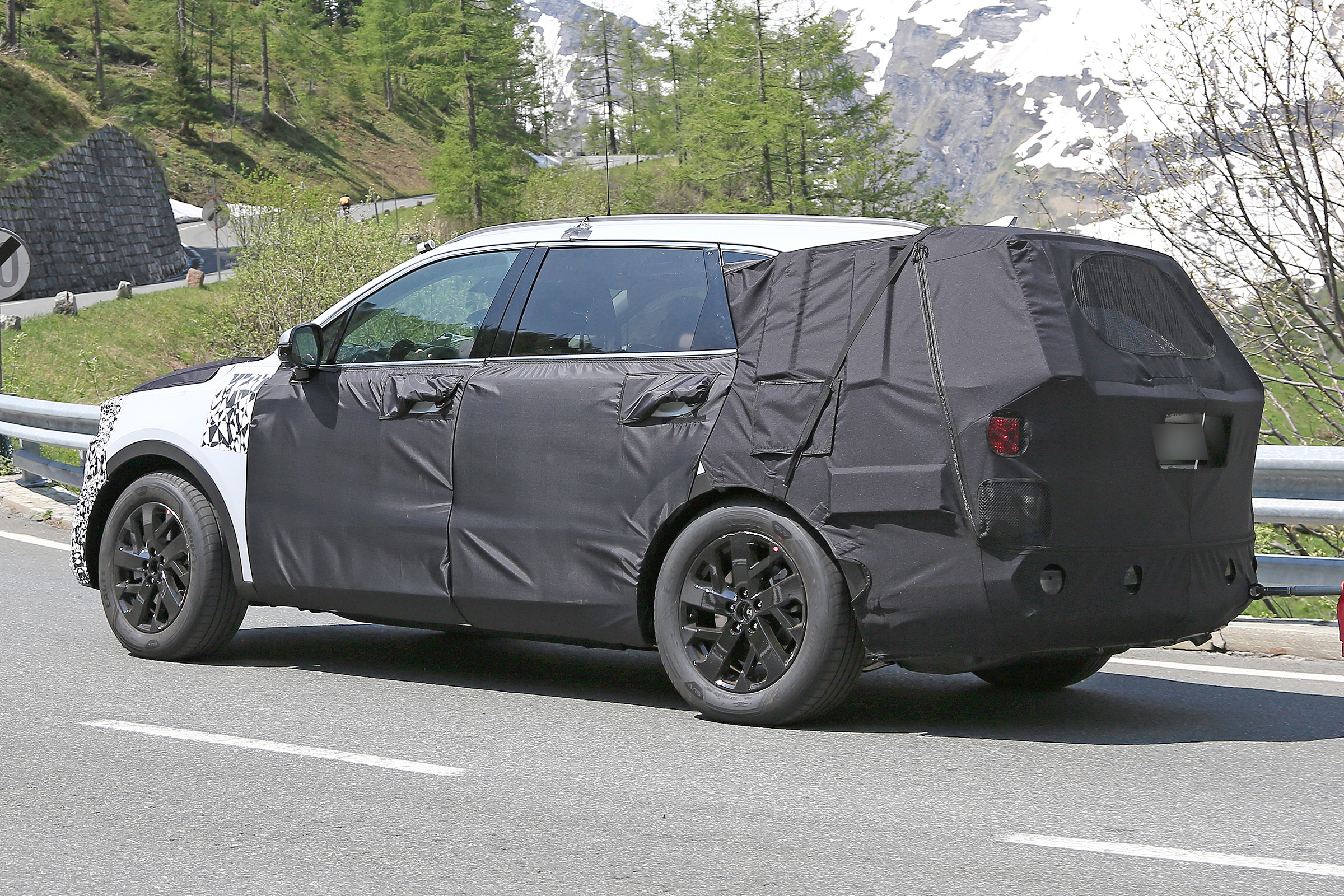 Kia Sorento facelift rear seats