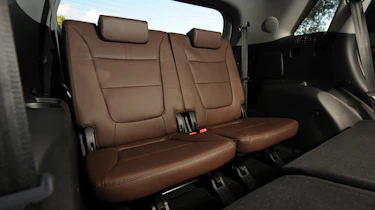 Kia Sorento facelift third row seats