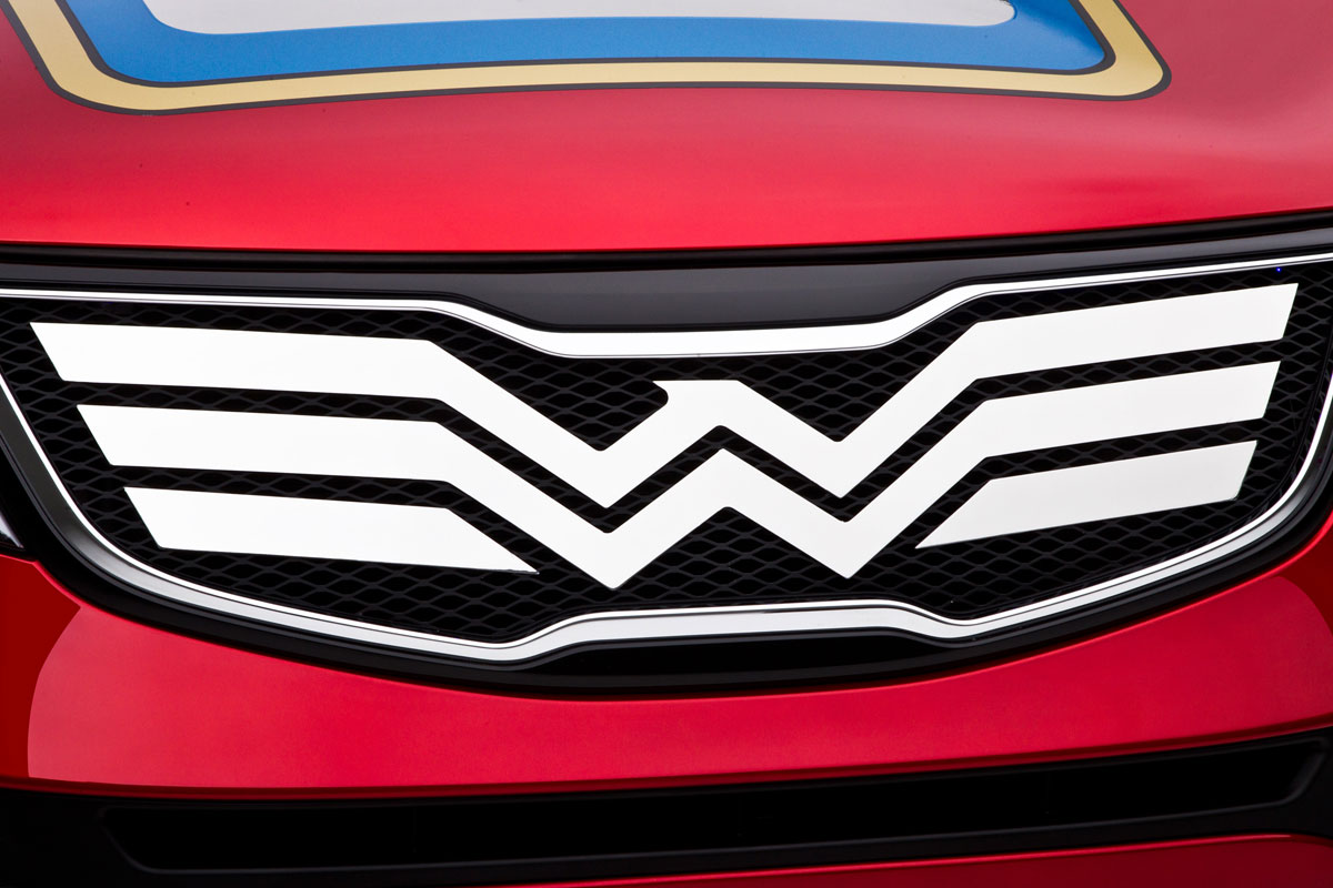Kia Sportage Wonder Woman grille