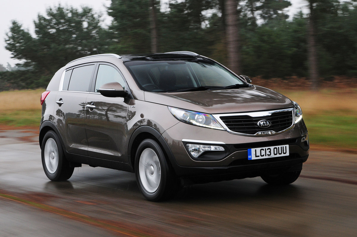 Kia Sportage SUV 2013 tracking