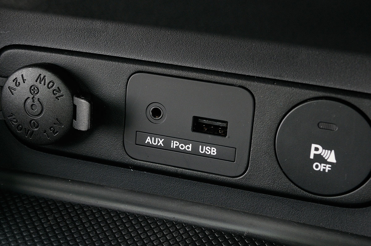 Kia Sportage KX-3 Nav 134 usb