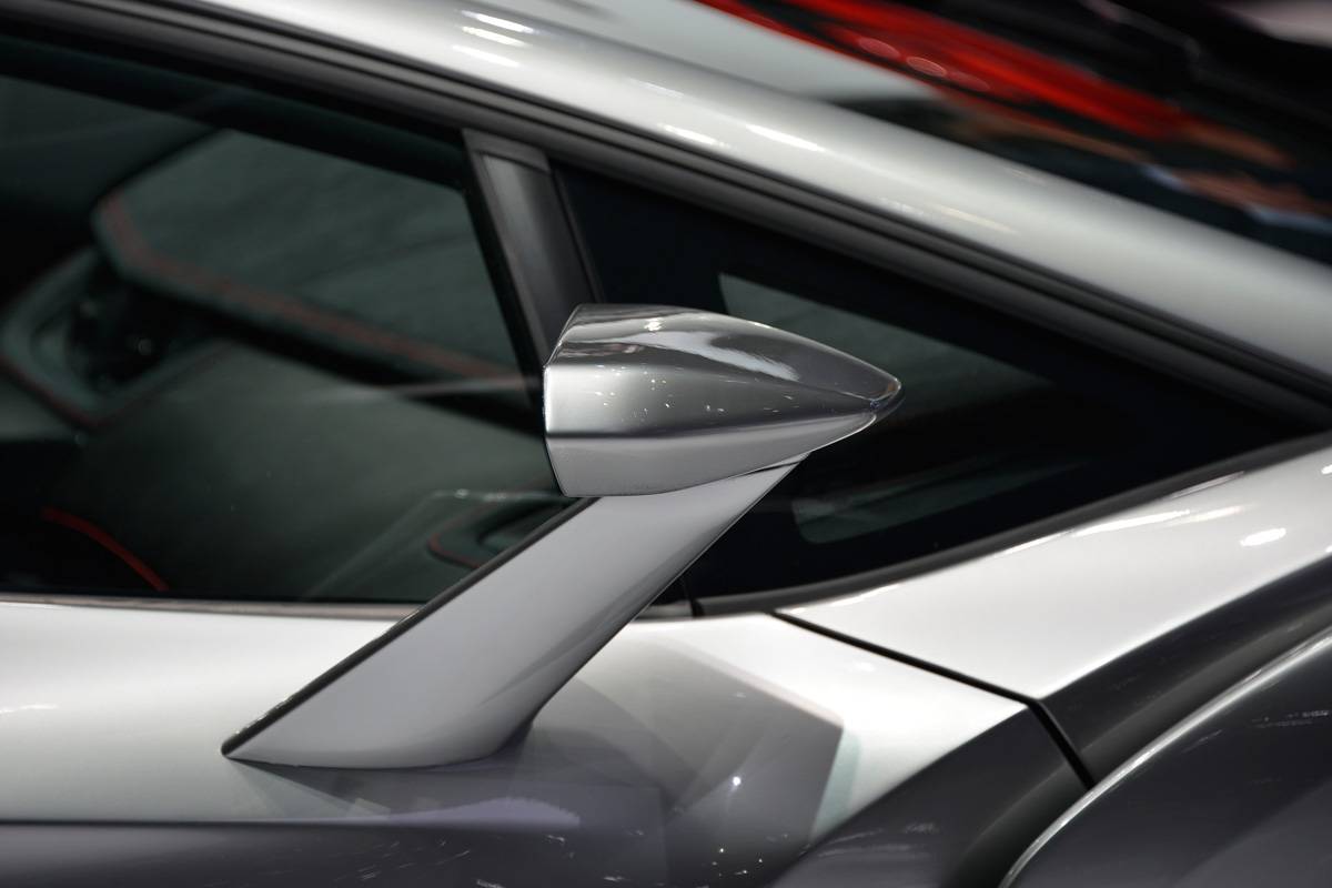 Lamborghini Veneno wing mirror