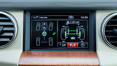 2013 Land Rover Discovery 4 display