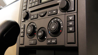 Land Rover Discovery air-con
