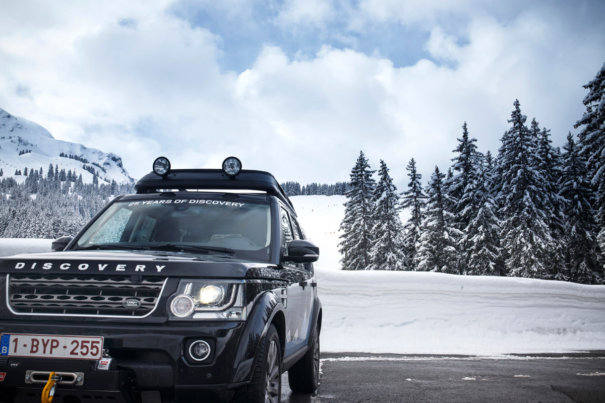 Land Rover Discovery XXV sky