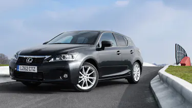 Lexus CT 200h Advance front