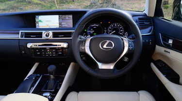 Lexus GS300h cabin