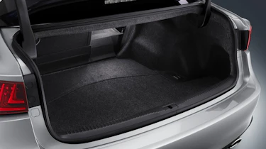 Lexus IS 250 boot