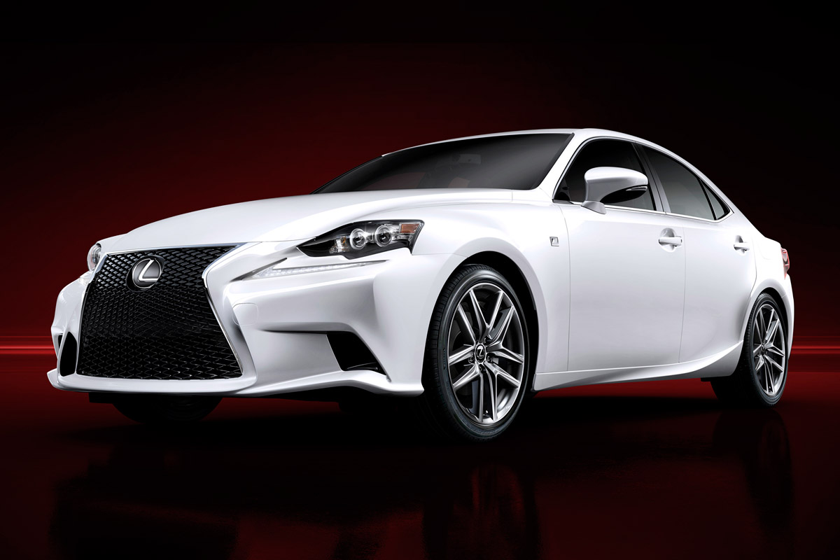 Lexus IS 300h F Sport front