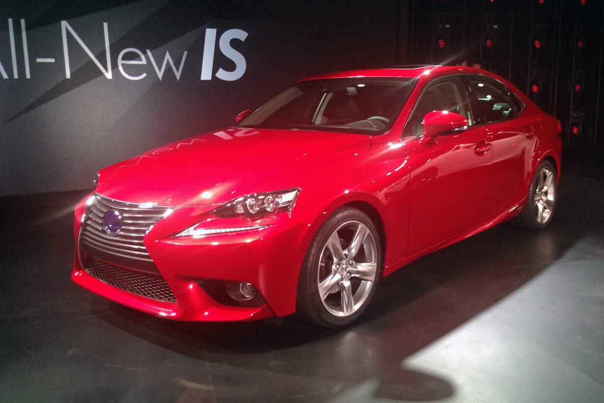 New Lexus IS revealed