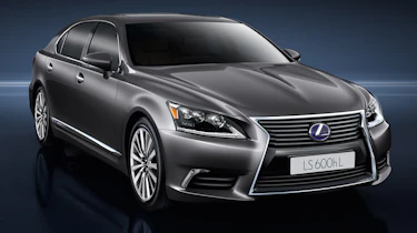 Lexus LS front tracking