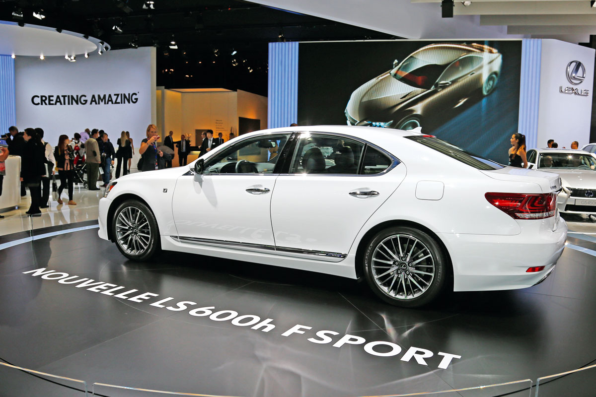 Lexus LS