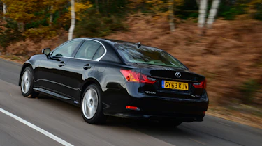 Lexus GS300h rear tracking