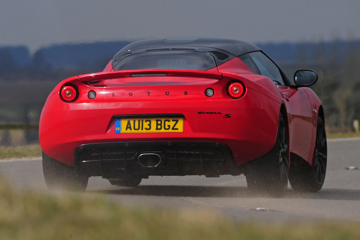 Lotus Evora S rear cornering