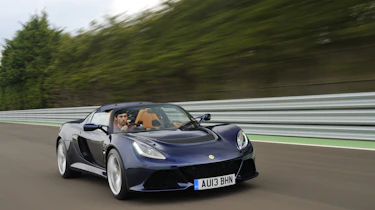 Lotus Exige S Roadster front action