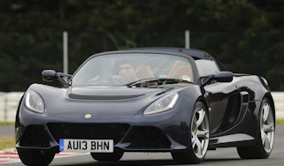 Lotus Exige S Roadster driving