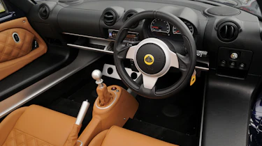 Lotus Exige S Roadster interior