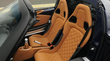 Lotus Exige S Roadster seats
