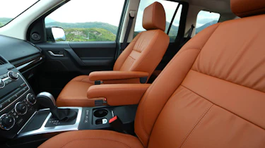 Land Rover Freelander facelift seats