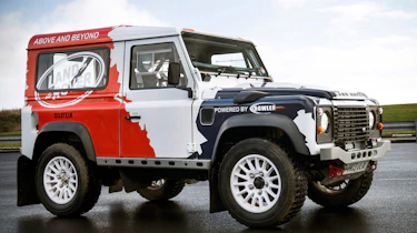 Land Rover Defender Challenge static 1