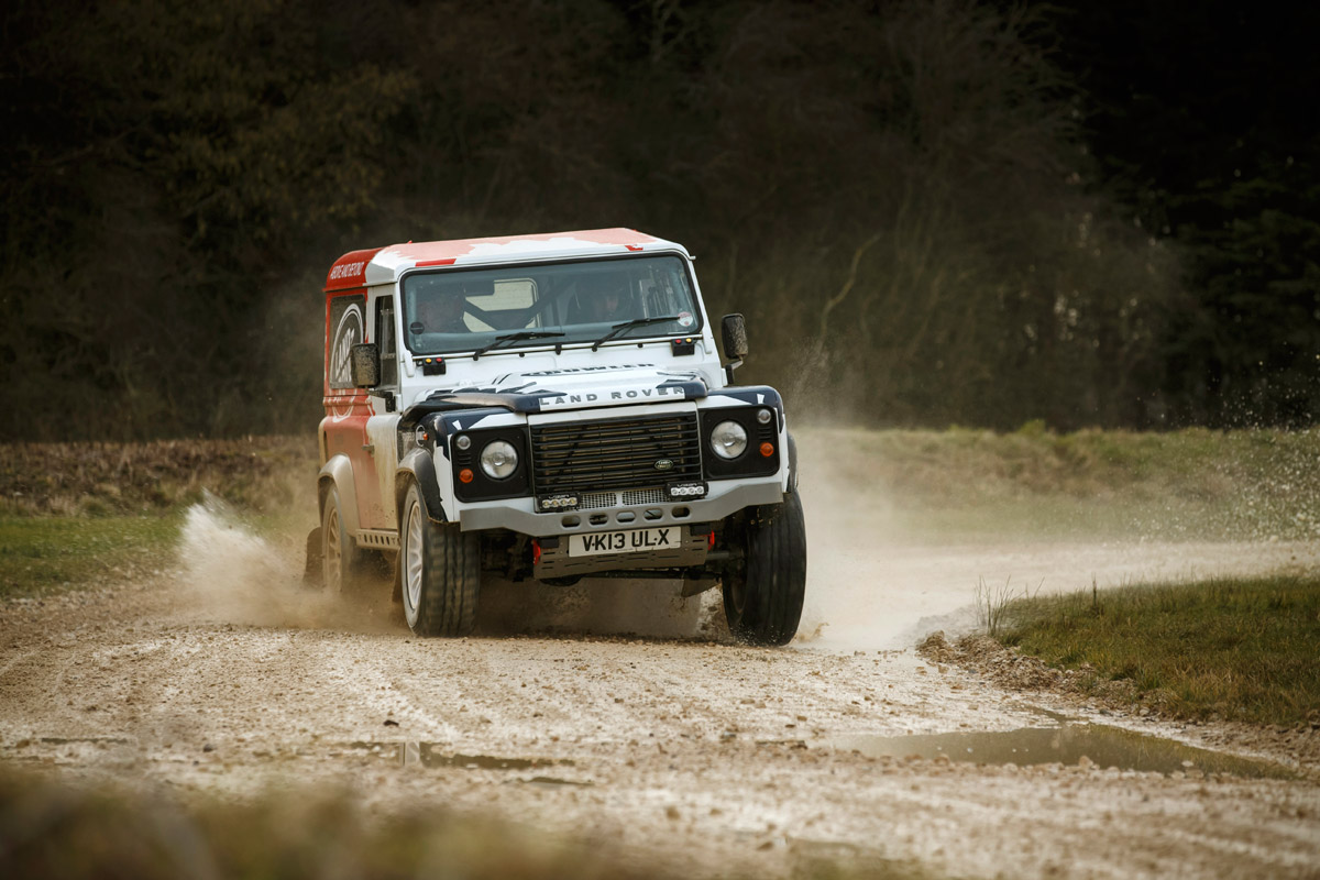 Land Rover Defender Challenge cornering