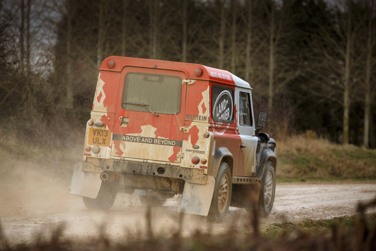 Land Rover Defender Challenge rear action