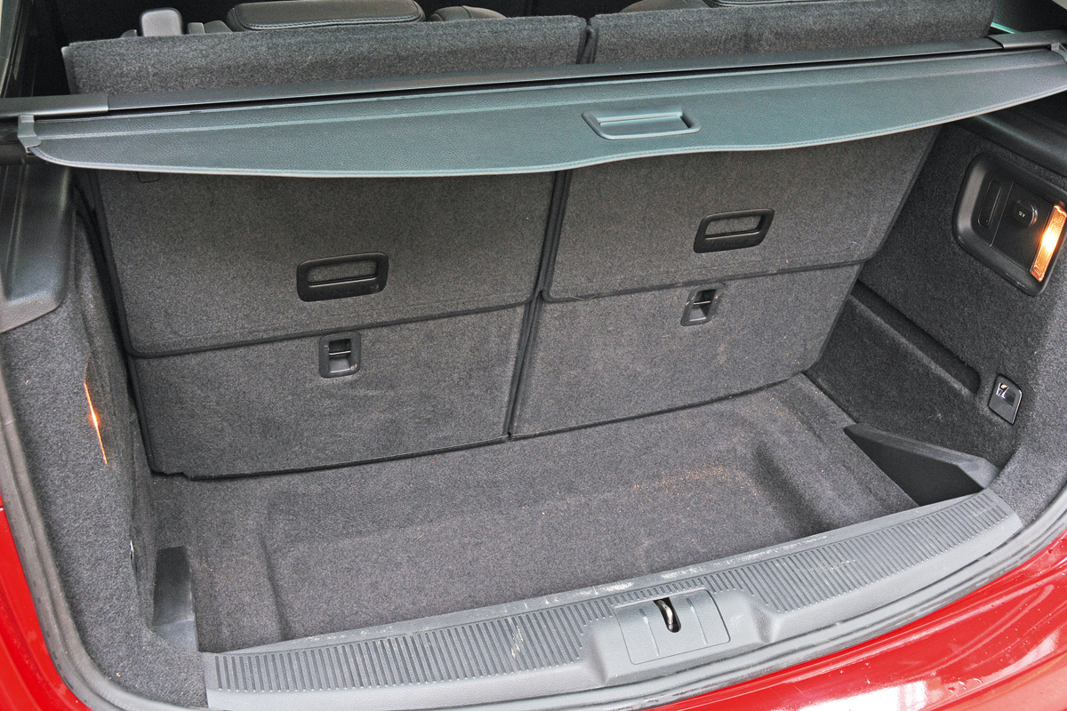 SEAT Alhambra boot