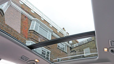 SEAT Alhambra panoramic roof