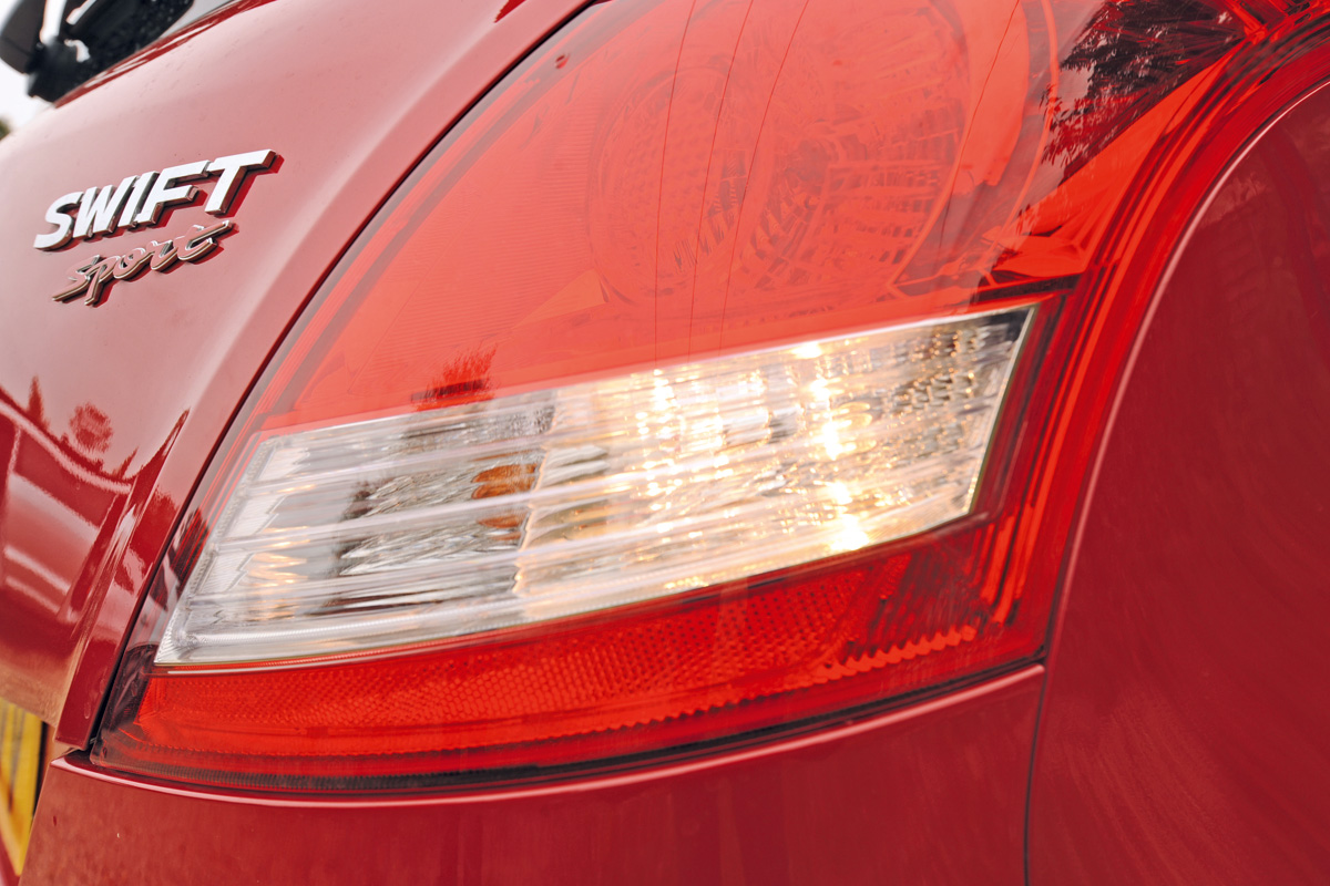 Suzuki Swift Sport badge