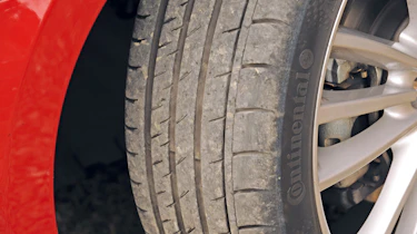 Suzuki Swift Sport wheel