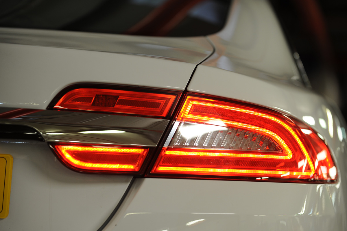 Jaguar XF light