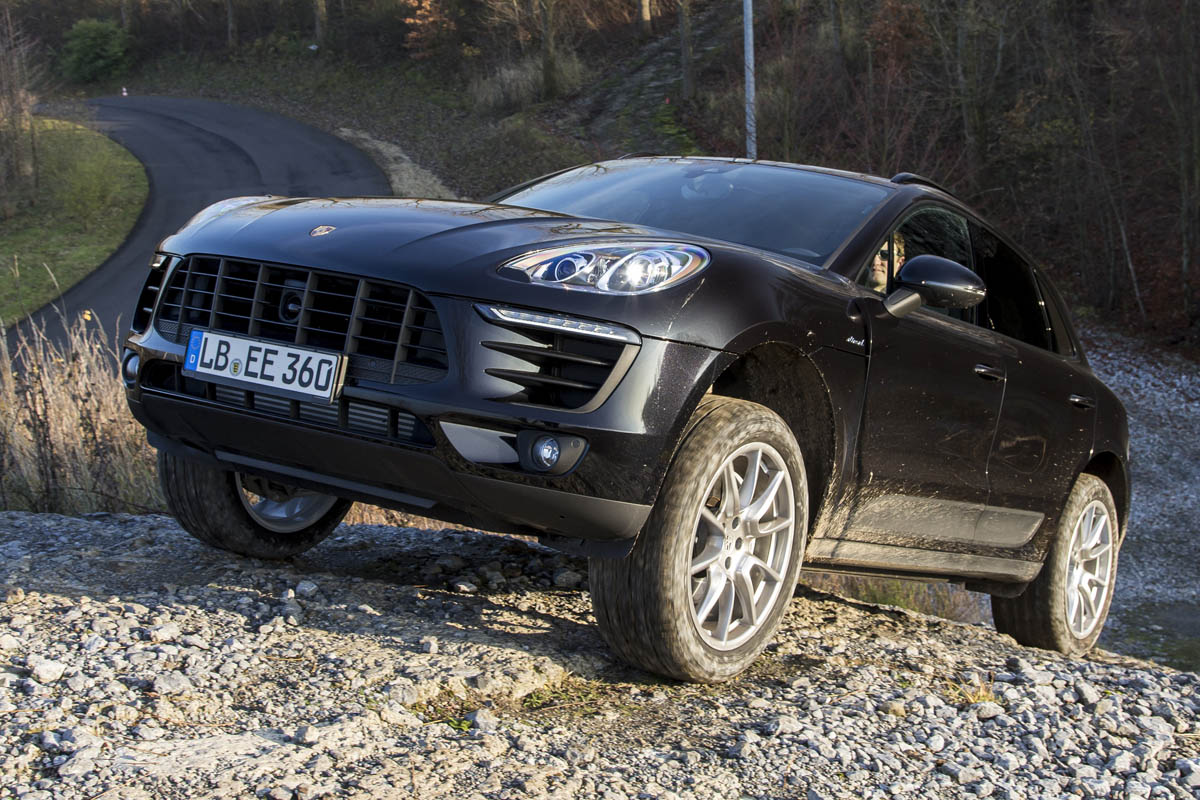 Macan off-road 2