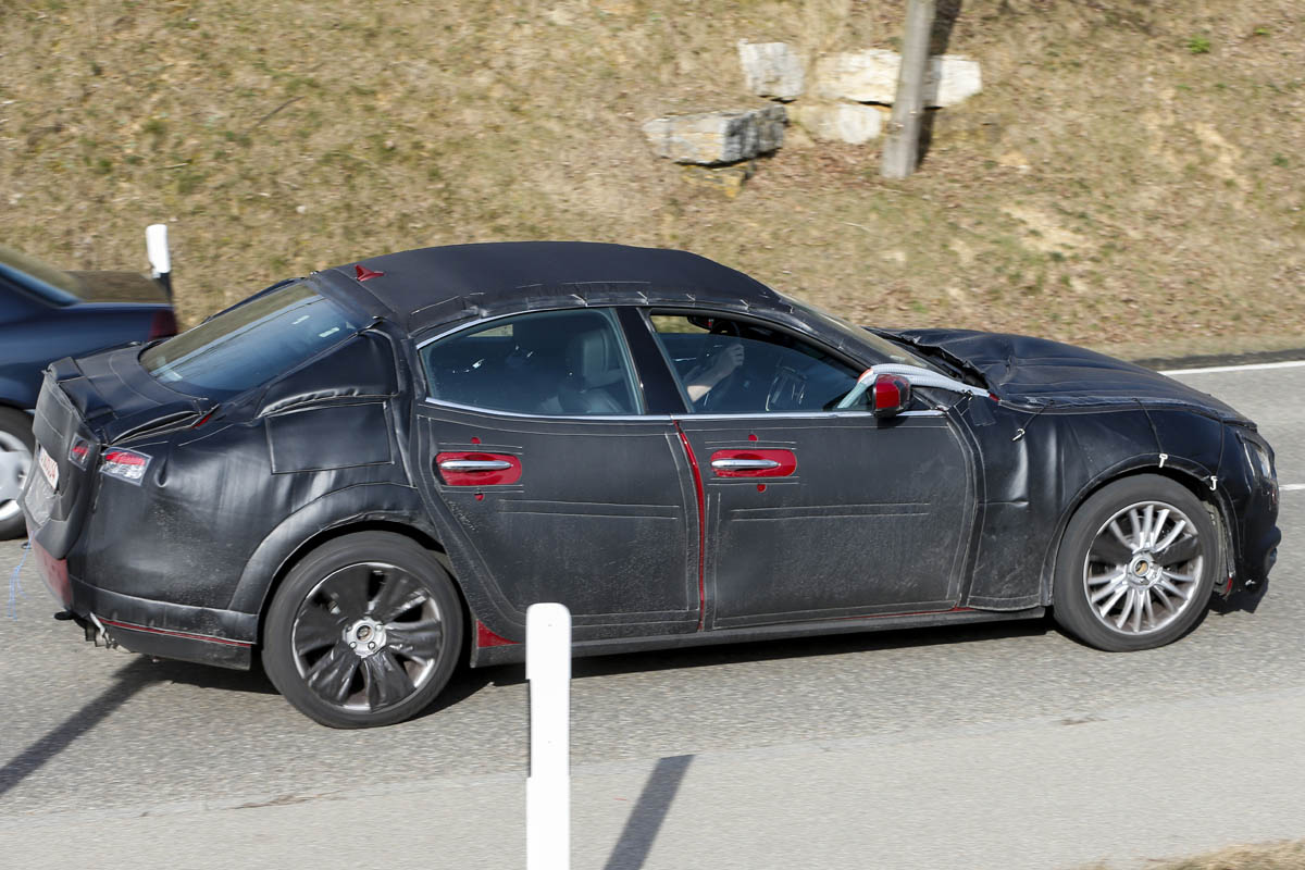 Maserati Ghibli profile